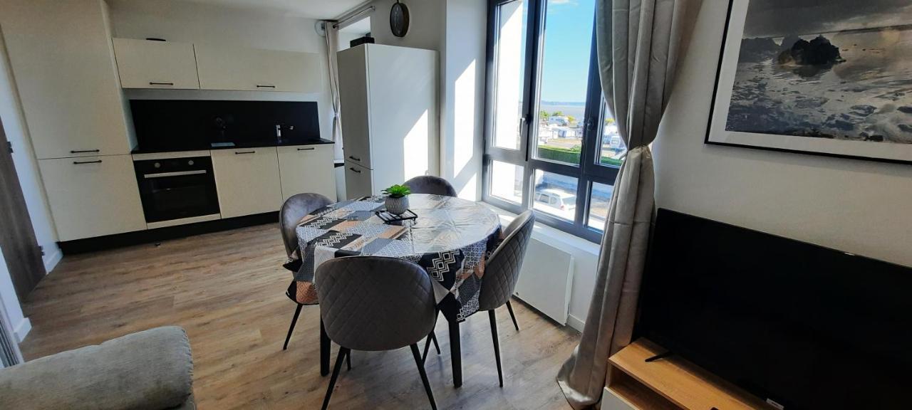 Les Appartements De La B Saint-Benoit-des-Ondes Exterior photo